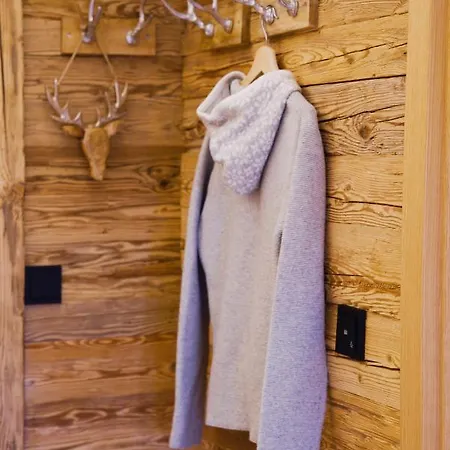 Leos Alpenchalet Appartement *