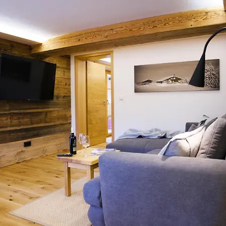 Leos Alpenchalet *