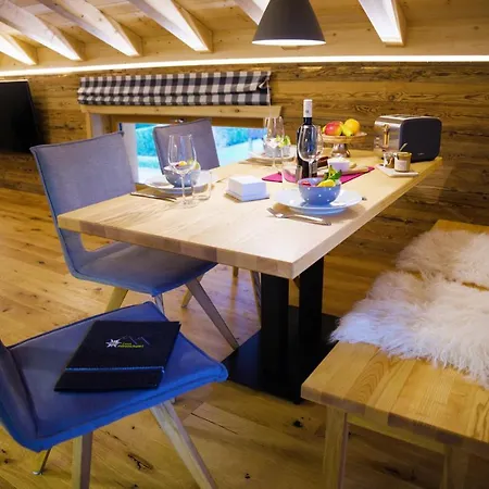 Leos Alpenchalet Appartement *
